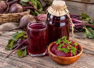 طرز تهیه شربت لبو خانگی با رنگ قرمز طبیعی و گلاب طرز تهیه شربت لبو خانگی با رنگ قرمز طبیعی و گلاب